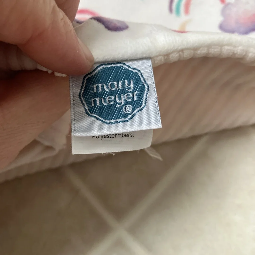 Mary Meyer Lovey‎ Rainbows Print Unicorn Knotted Ribbed Security Blanket
